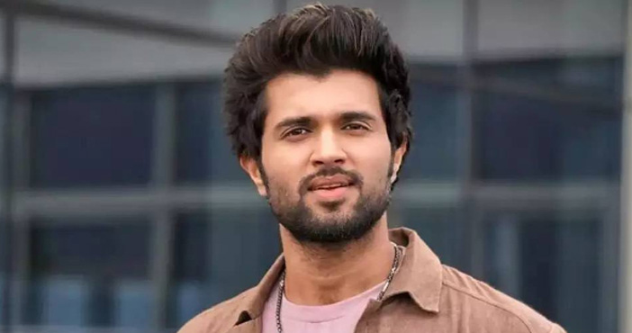 ప్చ్.. విజయ్ దేవరకొండ కు ఆ పిచ్చి ఎక్కువైంది ! 1 Pch.. Vijay Devarakonda is crazy