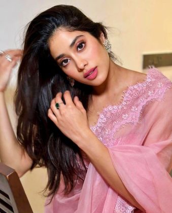 Actress Janhvi Kapoors Latest Photos 1