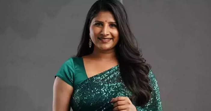 Manglis one more song catches the attention of everyone