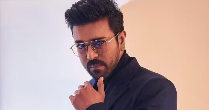 రామ్ చరణ్ బర్తడే పార్టీలో ఆ ఇద్దరూ మిస్స్! 1 two star heroes missed in R