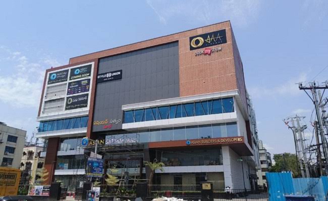 Allu Arjuns AAA Cinemas to be launched on 14th June 2023