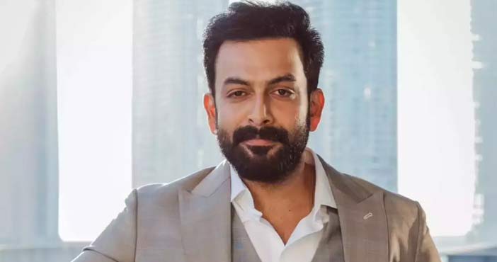 మలయాళ నటుడు పృథ్విరాజ్ కాలికి సర్జరీ 1 prithviraj sukumaran injure