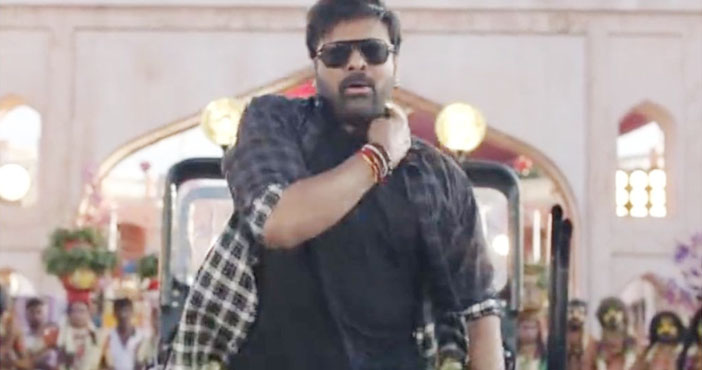 Chiranjeevi imitates Pawan Kalyan- Gets bad feedback 1 Chiranjeevi imitates Pawan Kalyan Gets bad feedback