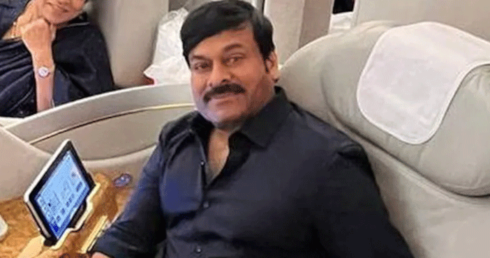 పాస్పోర్ట్ ఆఫీసర్గా మెగాస్టార్ చిరంజీవి! 1 Chiru latest pics
