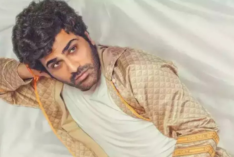 Unknown reasons behind Sharwanand’s trip to the US go viral