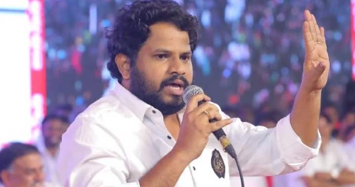 'భోళా శంకర్' ప్రీ రిలీజ్ ఈవెంట్లో ఆది స్పీచ్ వైరల్ 1 hyper aadi speech in