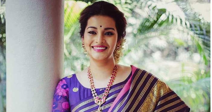 renu desai petition in ts h