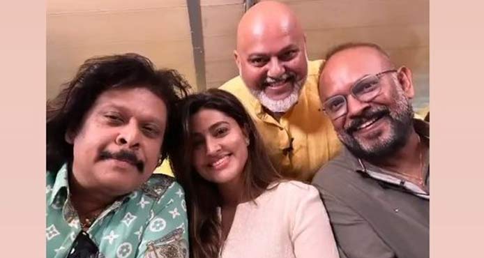 'విజయ్ 68'లో స్నేహ! 1 Sneha in Vijay 68