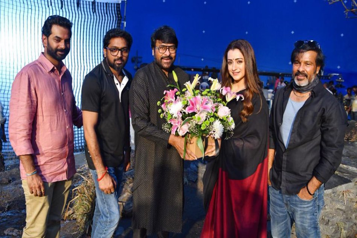 Vishwambhara: Chiranjeevi welcomes Trisha on to the sets 1 trisha