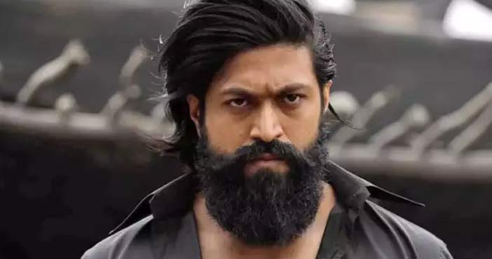 Yash: స్టార్ హీరో సినిమాతో బాలీవుడ్ బ్యూటీ సాత్ ఎంట్రీ? 1 Bollywood beauty as heroine