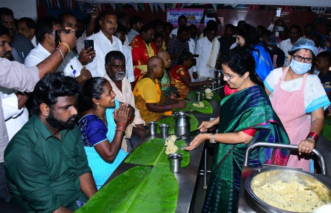 Naralokesh At Tirumala with family