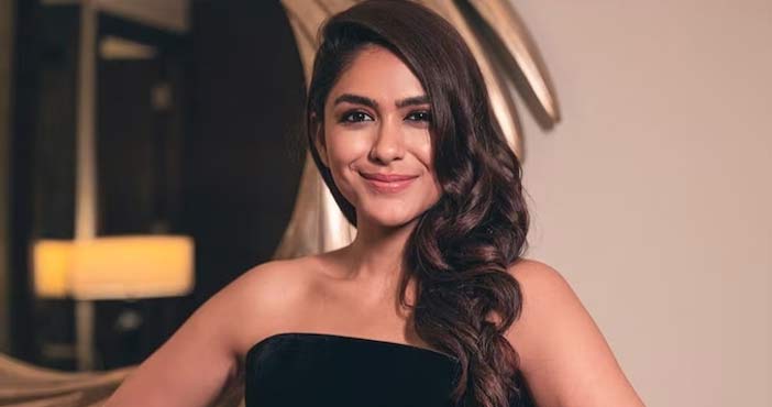 Mrunal thakur interesting comments in
latest interview