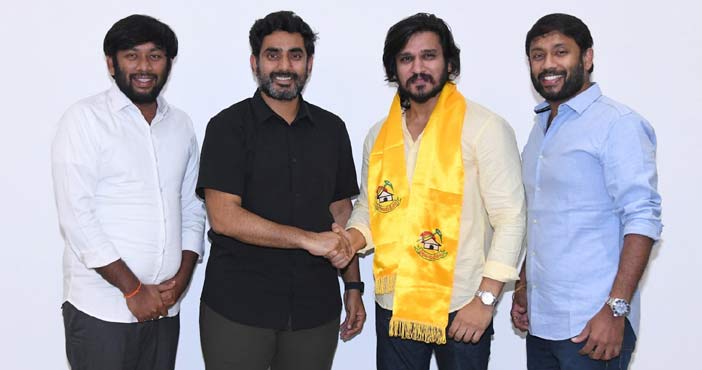 Nikhil Siddhartha: టీడీపీలో చేరిన టాలీవుడ్ హీరో! 1 Nikhil Siddhartha has joined TDP