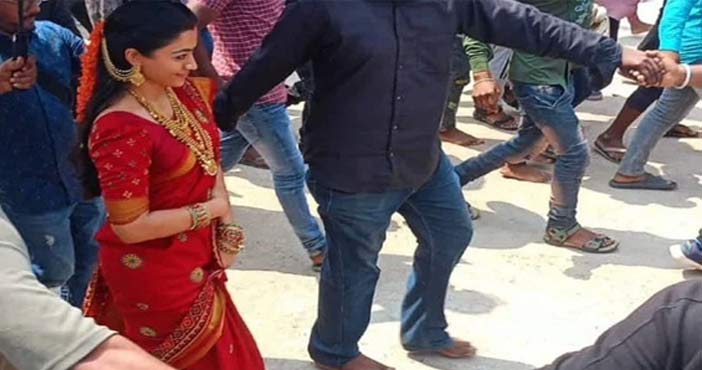 Rashmika Mandanna's look leaked from Pushpa-2 shooting 