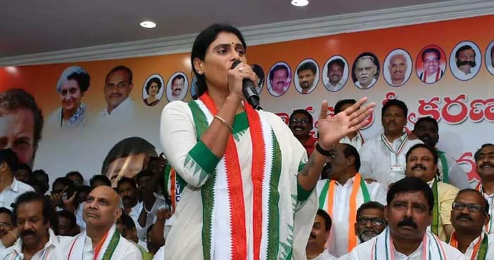 YS sharmila gets emotional