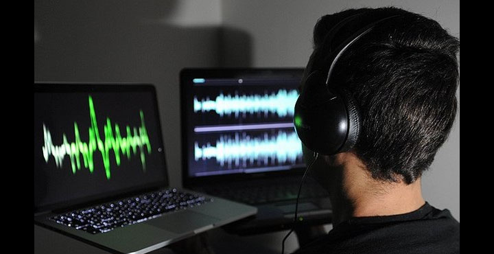 Phone tapping case: Hyderabad Constable blackmails 40 women 1 phone tapping image Phone tapping case