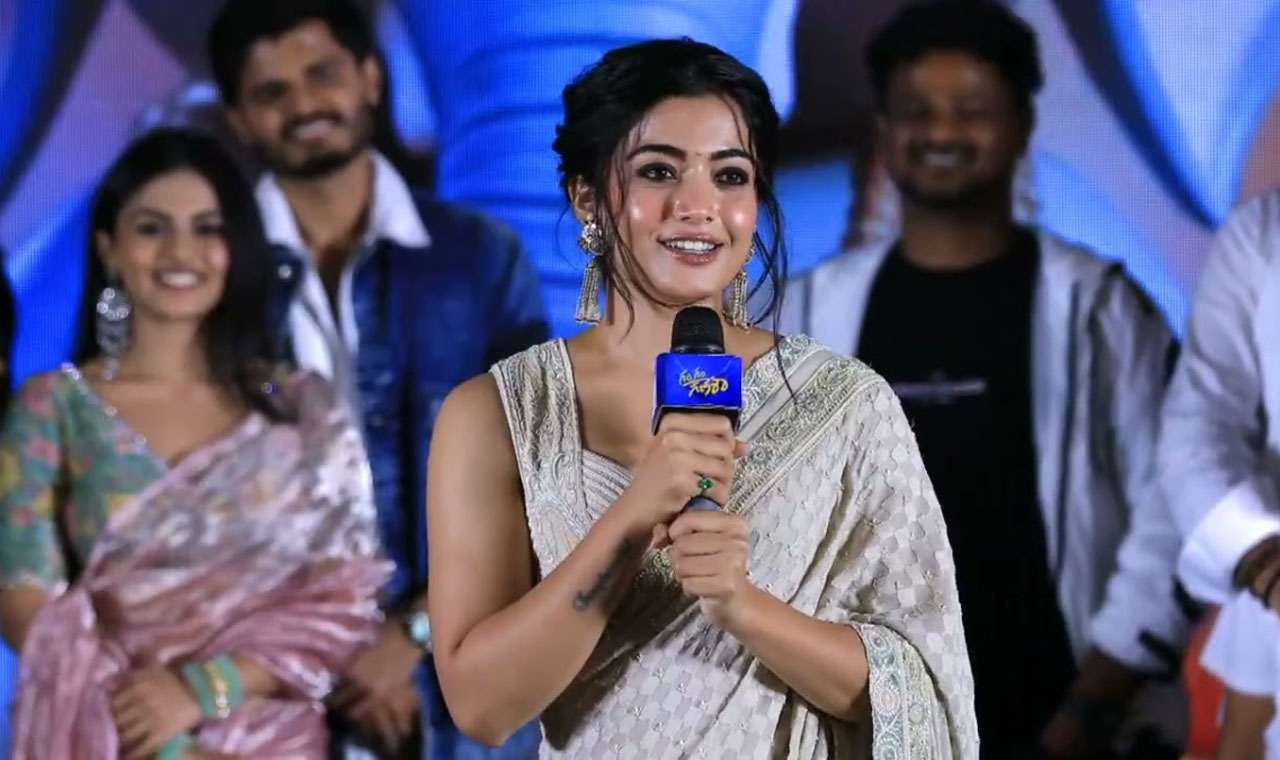 Rashmika Mandanna responds to fan request to speak in English 1 Rashmika Mandanna 3 Rashmika