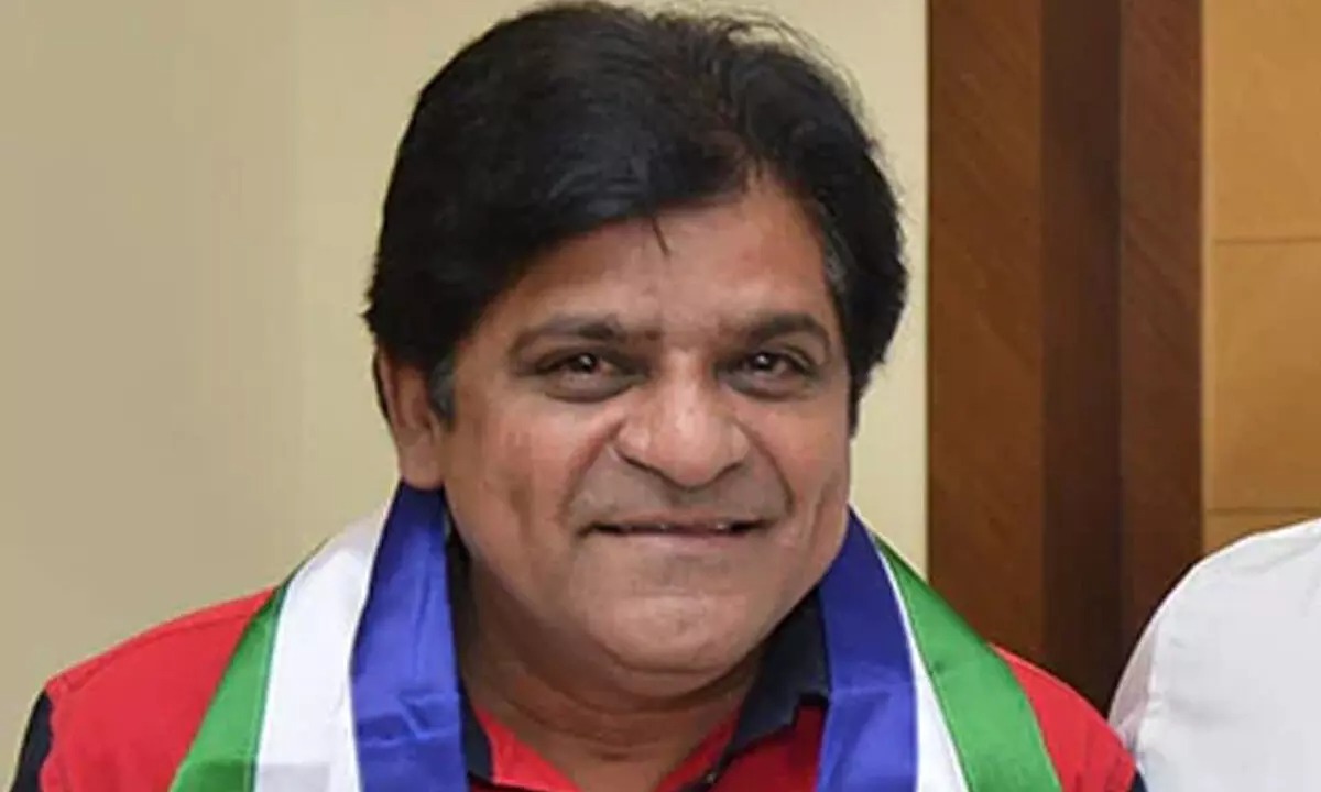 Ali Quits Politics: రాజకీయాల నుంచి తప్పుకున్న పవన్ కళ్యాణ్ స్నేహితుడు 1 Ali Quits Politics