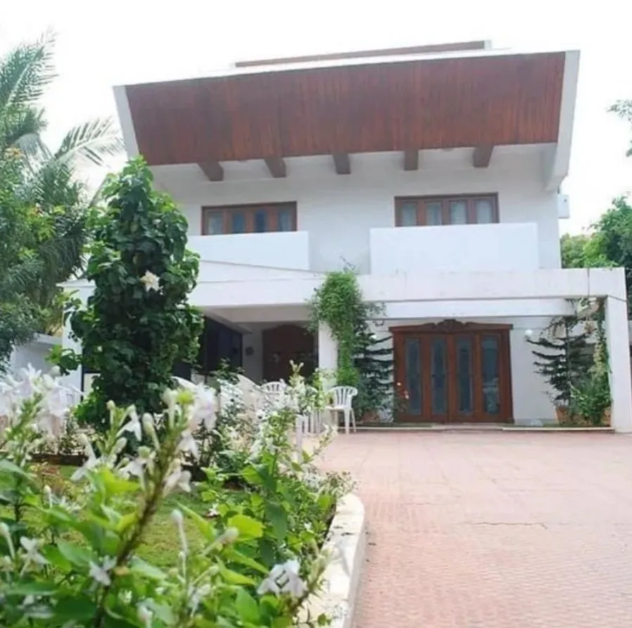 Prabhas' net-worth 2024: Wealth of the Raja Saab actor will leave you speechless 3 prabhasssssssss Prabhas,Prabhas' net-worth,Prabhas car collection,Prabhas home tour