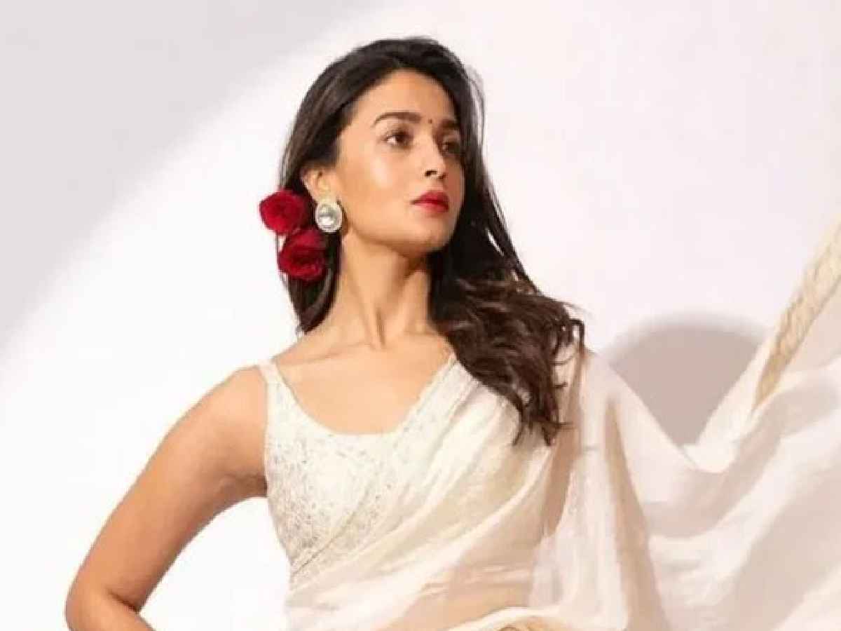 From Alia Bhatt to Virat Kohli Shocking Instagram Incomes Revealed!